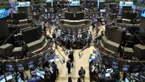 Wall Street Haftaya Orta Doğu Gerilimiyle Durgun Başladı